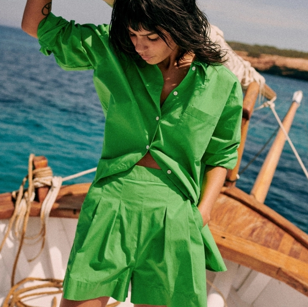 Sezane Max Bright Green Button-Down Shirt - Picture 3 of 4